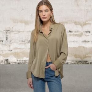 The Workshop Women’s Silky Satin Button Down Shirt in Olive Green Medium NWT